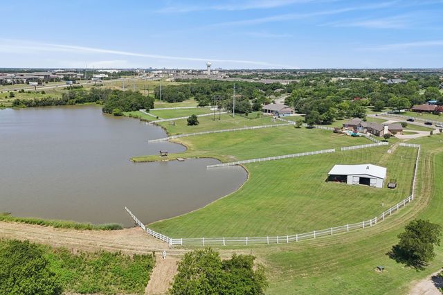 6800 Eastview Drive, Sachse, TX 75048