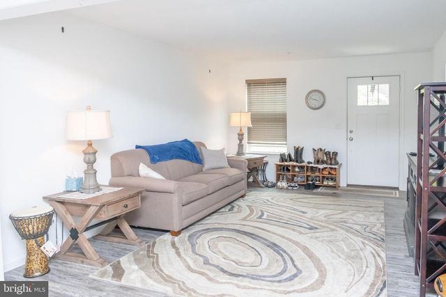 317 QUITTIE PARK DR L-0046 DR, Annville, PA 17003