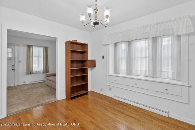 2305 Forest Avenue, Lansing, MI 48910