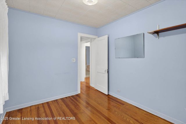 2305 Forest Avenue, Lansing, MI 48910