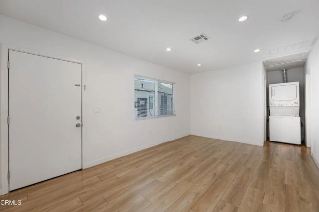 627 E Magnolia Boulevard E, Burbank, CA 91501