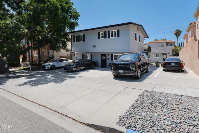 627 E Magnolia Boulevard E, Burbank, CA 91501
