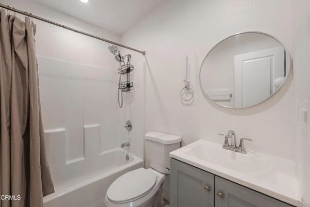 627 E Magnolia Boulevard E, Burbank, CA 91501