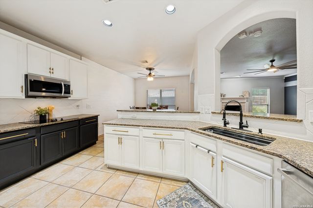 1223 STETSON GRN, San Antonio, TX 78258
