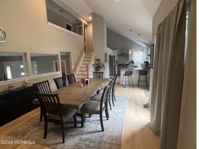 33 Barbara Lane, Oakhurst, NJ 07755