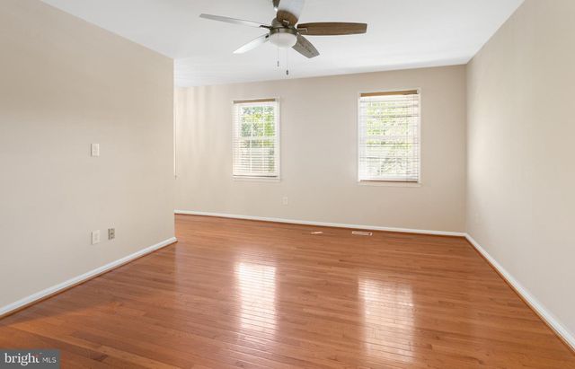 3118 BORGE ST, Oakton, VA 22124