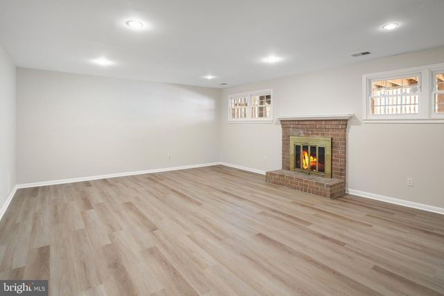 3118 BORGE ST, Oakton, VA 22124
