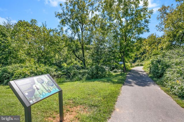 3118 BORGE ST, Oakton, VA 22124