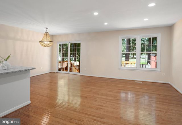 3118 BORGE ST, Oakton, VA 22124