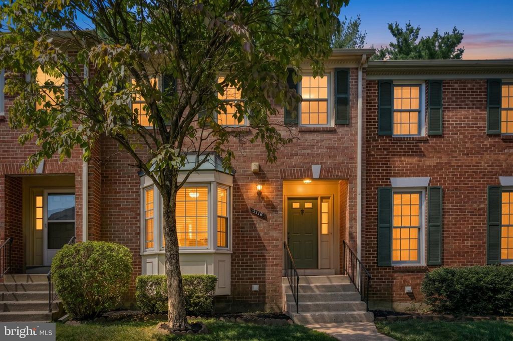 3118 BORGE ST, Oakton, VA 22124