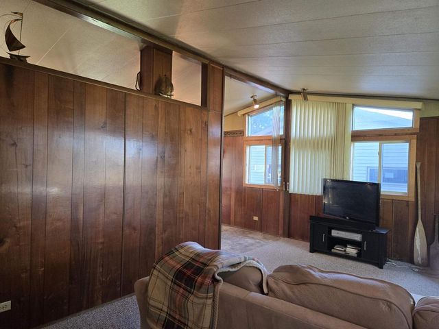 6275 County Road K, Waunakee, WI 53597