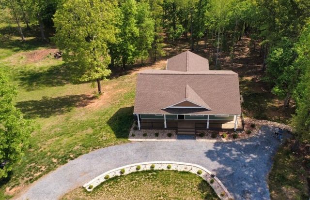 106 Park Shores CIR, Moneta, VA 24121