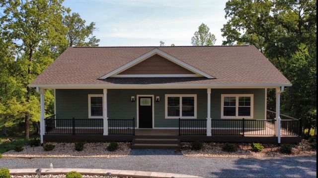 106 Park Shores CIR, Moneta, VA 24121