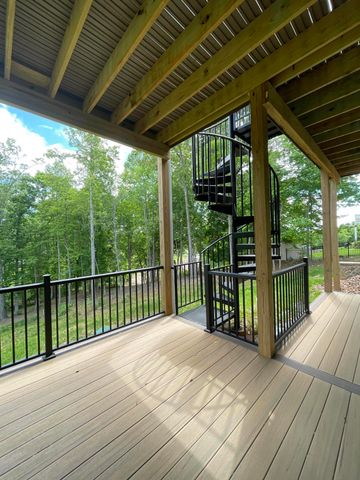 106 Park Shores CIR, Moneta, VA 24121