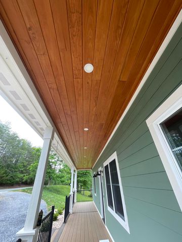 106 Park Shores CIR, Moneta, VA 24121