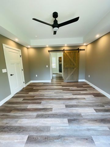 106 Park Shores CIR, Moneta, VA 24121