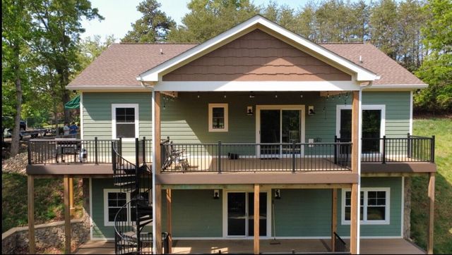 106 Park Shores CIR, Moneta, VA 24121
