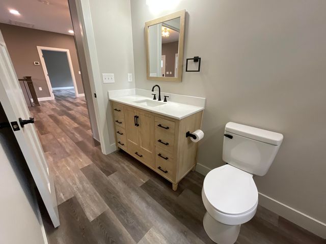 106 Park Shores CIR, Moneta, VA 24121