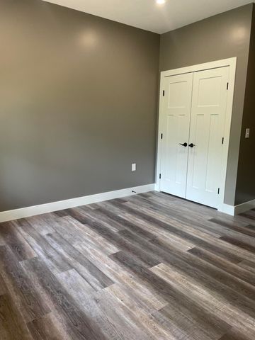 106 Park Shores CIR, Moneta, VA 24121