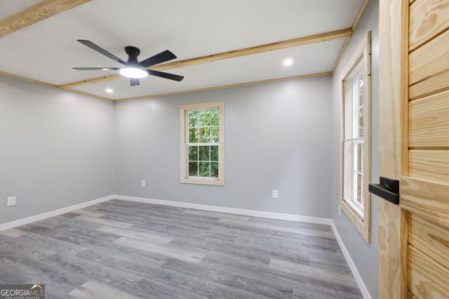 450 Snowy River Place, Clarkesville, GA 30523