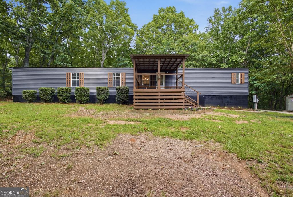 450 Snowy River Place, Clarkesville, GA 30523