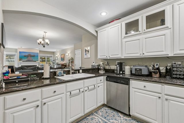 4851 N Paulina Street G, Chicago, IL 60640
