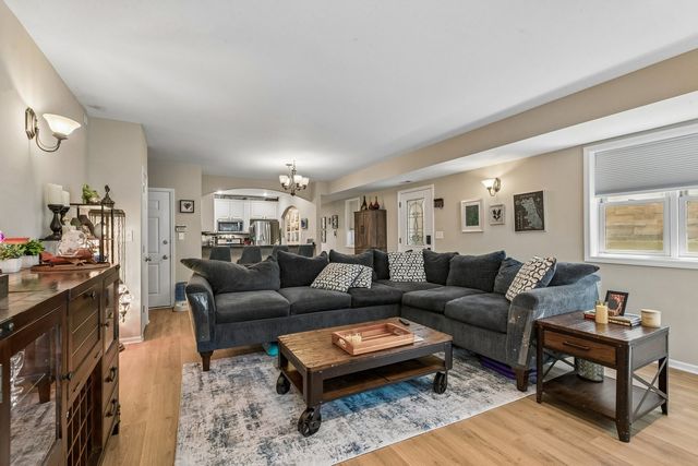 4851 N Paulina Street G, Chicago, IL 60640