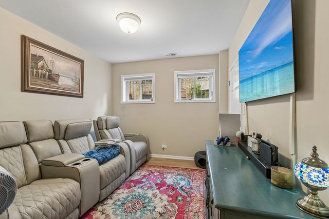 4851 N Paulina Street G, Chicago, IL 60640
