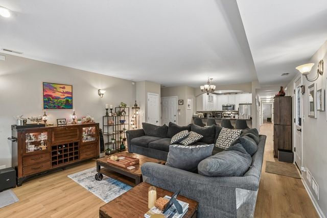 4851 N Paulina Street G, Chicago, IL 60640