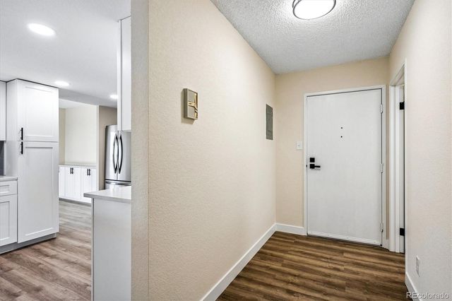 13850 E Marina Drive 401, Aurora, CO 80014