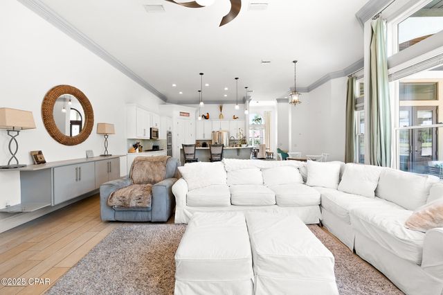 101 Dragon Circle, Panama City Beach, FL 32408