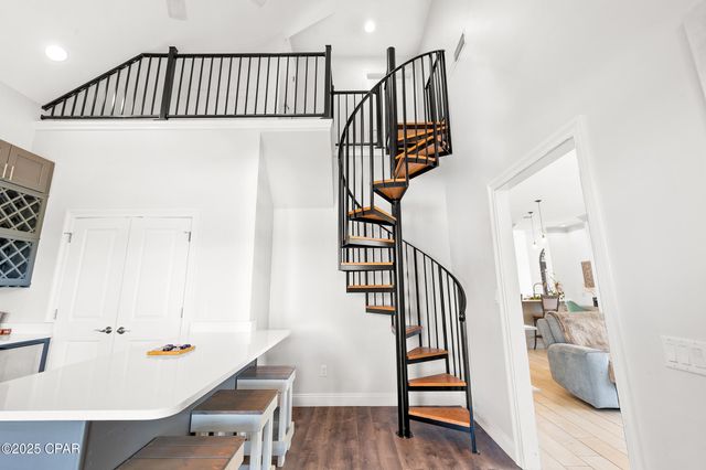 101 Dragon Circle, Panama City Beach, FL 32408