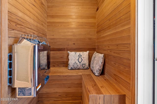 101 Dragon Circle, Panama City Beach, FL 32408