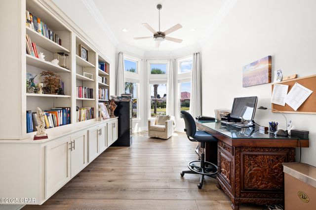 101 Dragon Circle, Panama City Beach, FL 32408