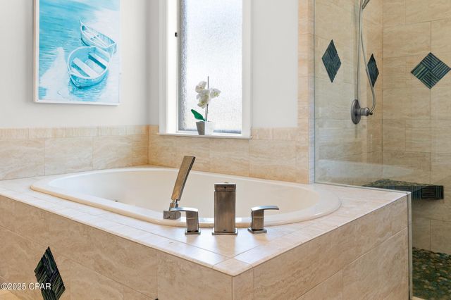 101 Dragon Circle, Panama City Beach, FL 32408