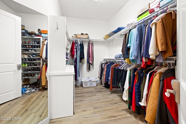 101 Dragon Circle, Panama City Beach, FL 32408