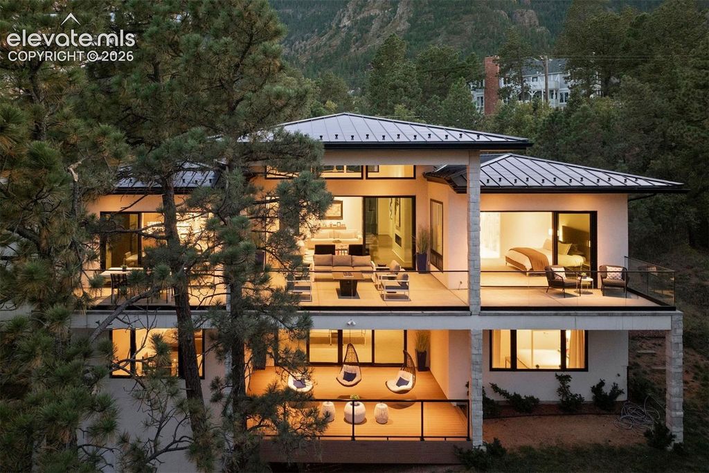 17 Midland Road, Colorado Springs, CO 80906 — exterior