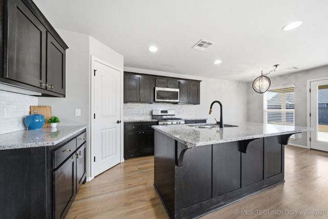 3405 E Sandusky Street, Broken Arrow, OK 74014