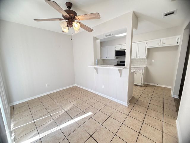 2758 Foliage Green Drive, Houston, TX 77339