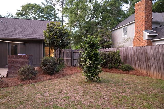 1605 Selkirk, Dothan, AL 36303