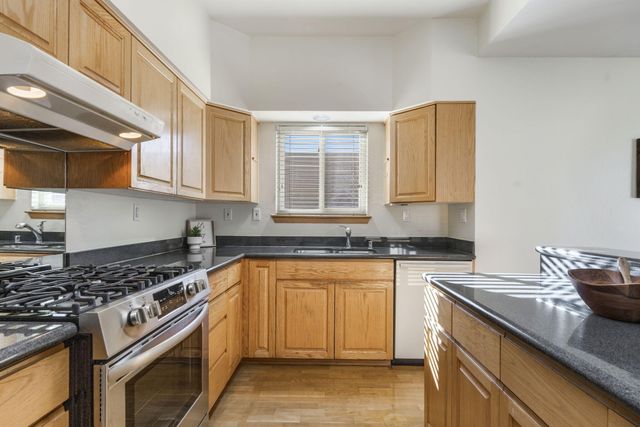 2402 Tramway Terrace Court NE, Albuquerque, NM 87122