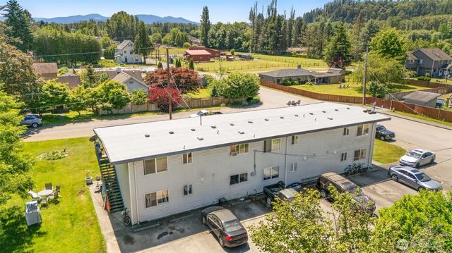 31624 W Rutherford Street, Carnation, WA 98014