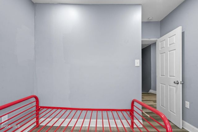 21 120th Street, Troy, NY 12182