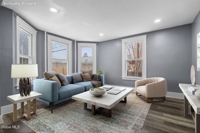 21 120th Street, Troy, NY 12182