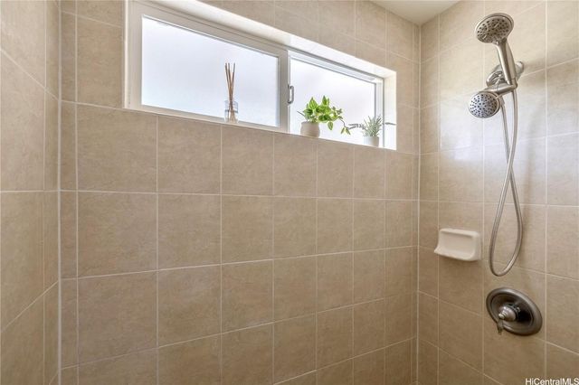 92-1083 Palahia Street N, Kapolei, HI 96707