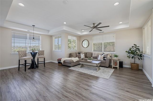 92-1083 Palahia Street N, Kapolei, HI 96707