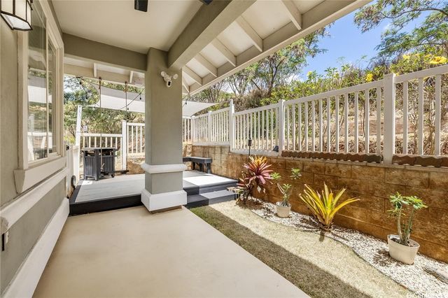 92-1083 Palahia Street N, Kapolei, HI 96707