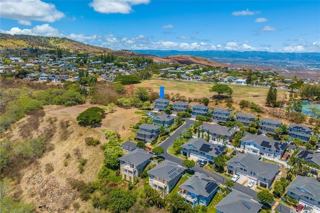 92-1083 Palahia Street N, Kapolei, HI 96707