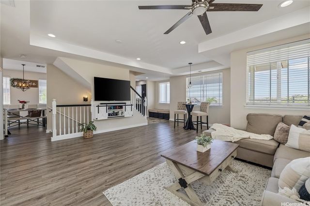 92-1083 Palahia Street N, Kapolei, HI 96707