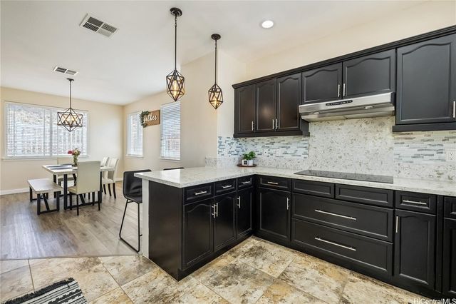 92-1083 Palahia Street N, Kapolei, HI 96707